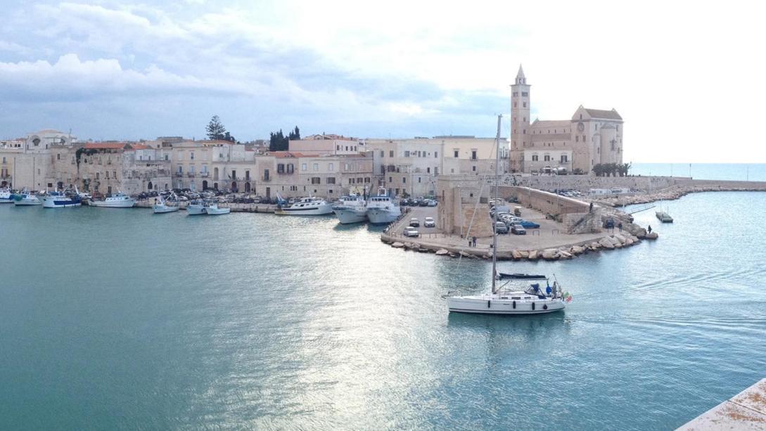 La Stradina Bed & Breakfast Trani Dış mekan fotoğraf
